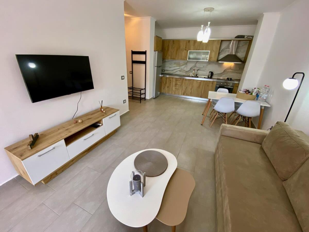 Sunlit 594 Apartman Durrës Kültér fotó