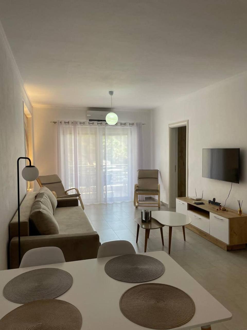 Sunlit 594 Apartman Durrës Kültér fotó